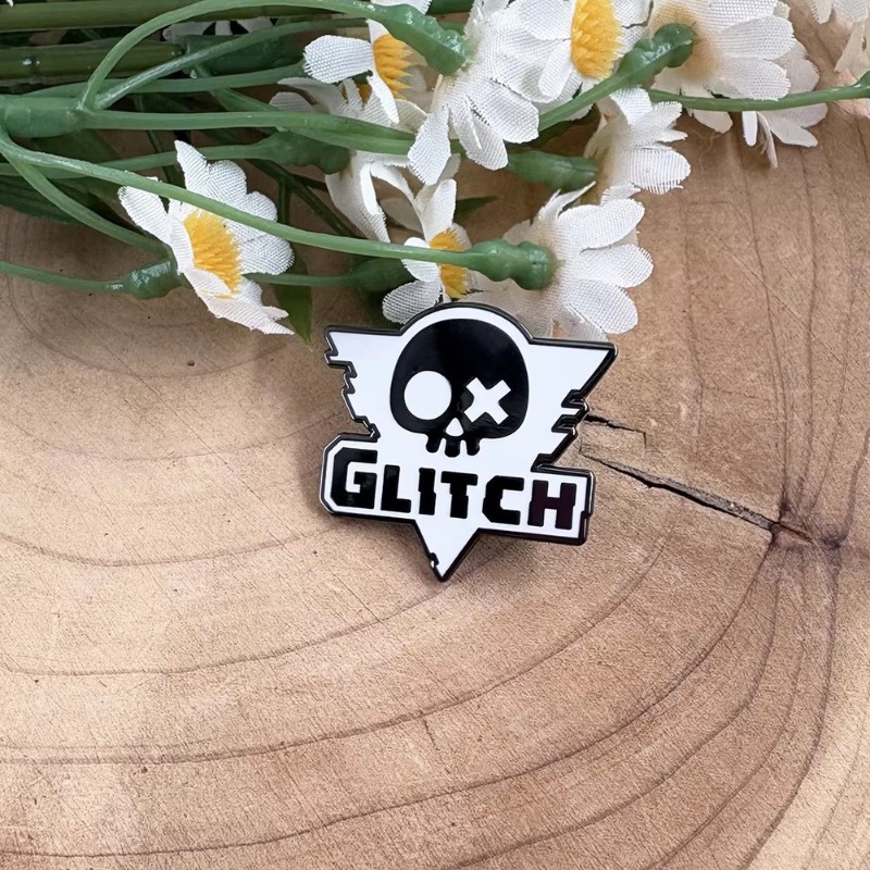 2PCS Broche de Metal com Logo  - Anime Merchandise Logo avaliação e preço