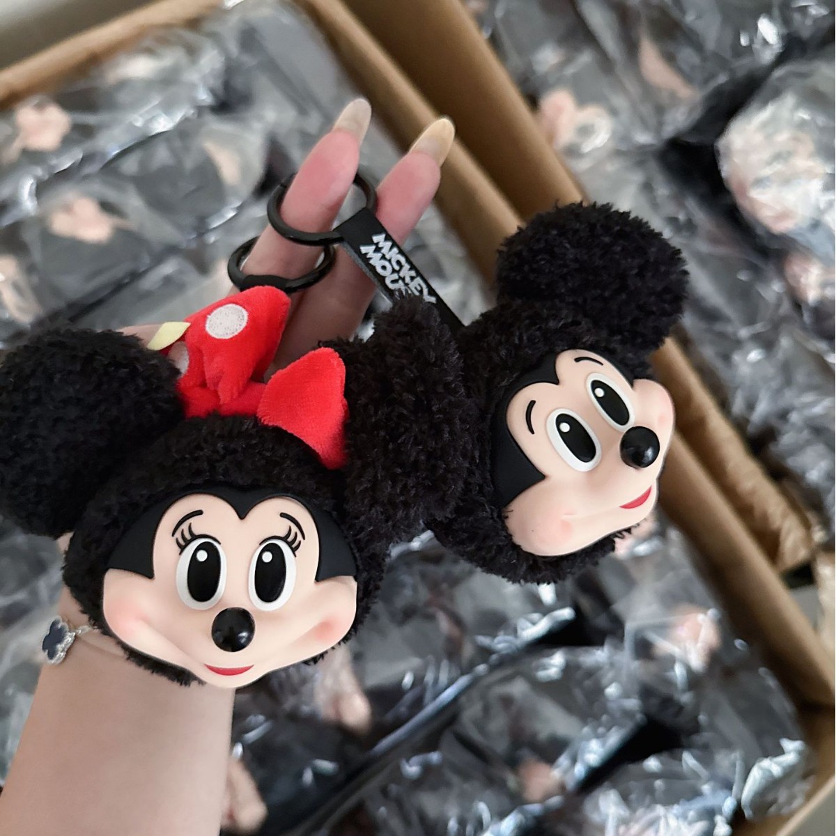 Mickey minnie boneca de pelúci - Anime Merchandise Usa avaliação e preço